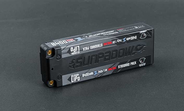 8400mAh 7.6V lithium battery